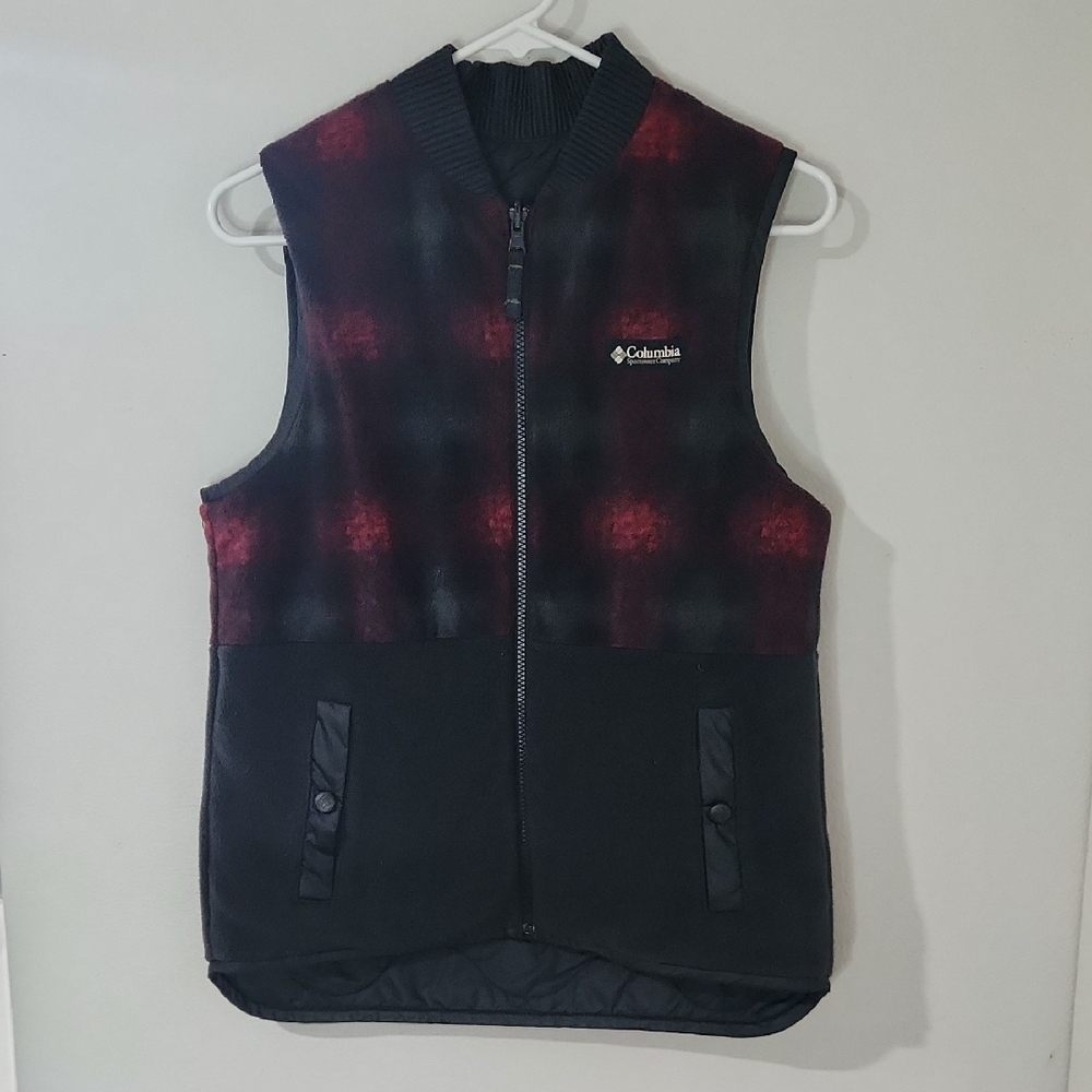 Columbia Reversible Black Red Vest Size XS